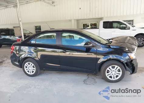 2017 Chevrolet Sonic Ls Auto из США, поврежденный, VIN 1G1JB5SH0H4160407